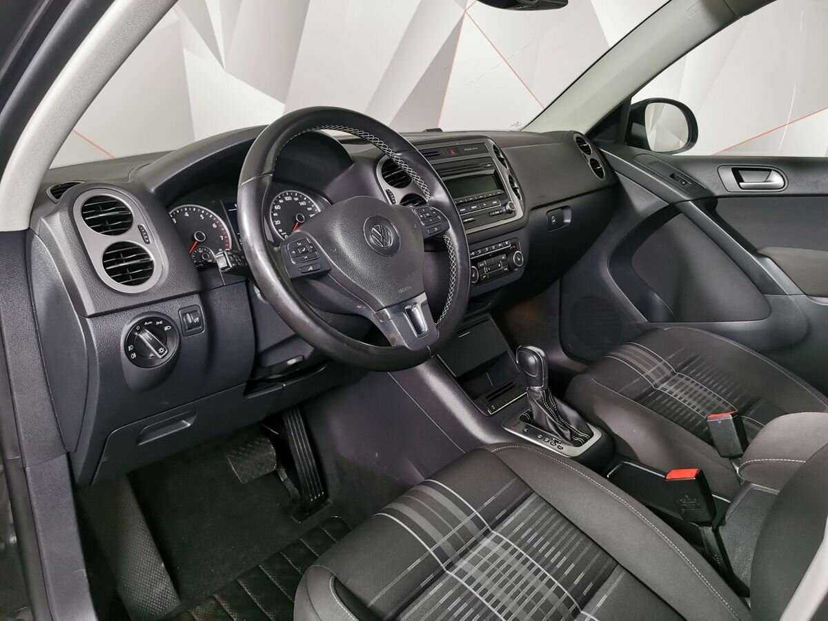 Фольксваген Тигуан б/у, 2015, Автоматическая. Фото: #13