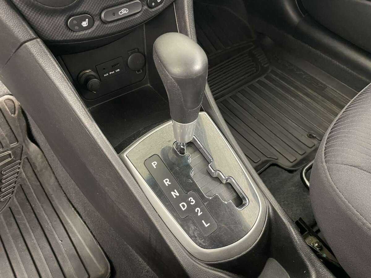 Хендай Солярис б/у, 2012, Автоматическая. Фото: #12