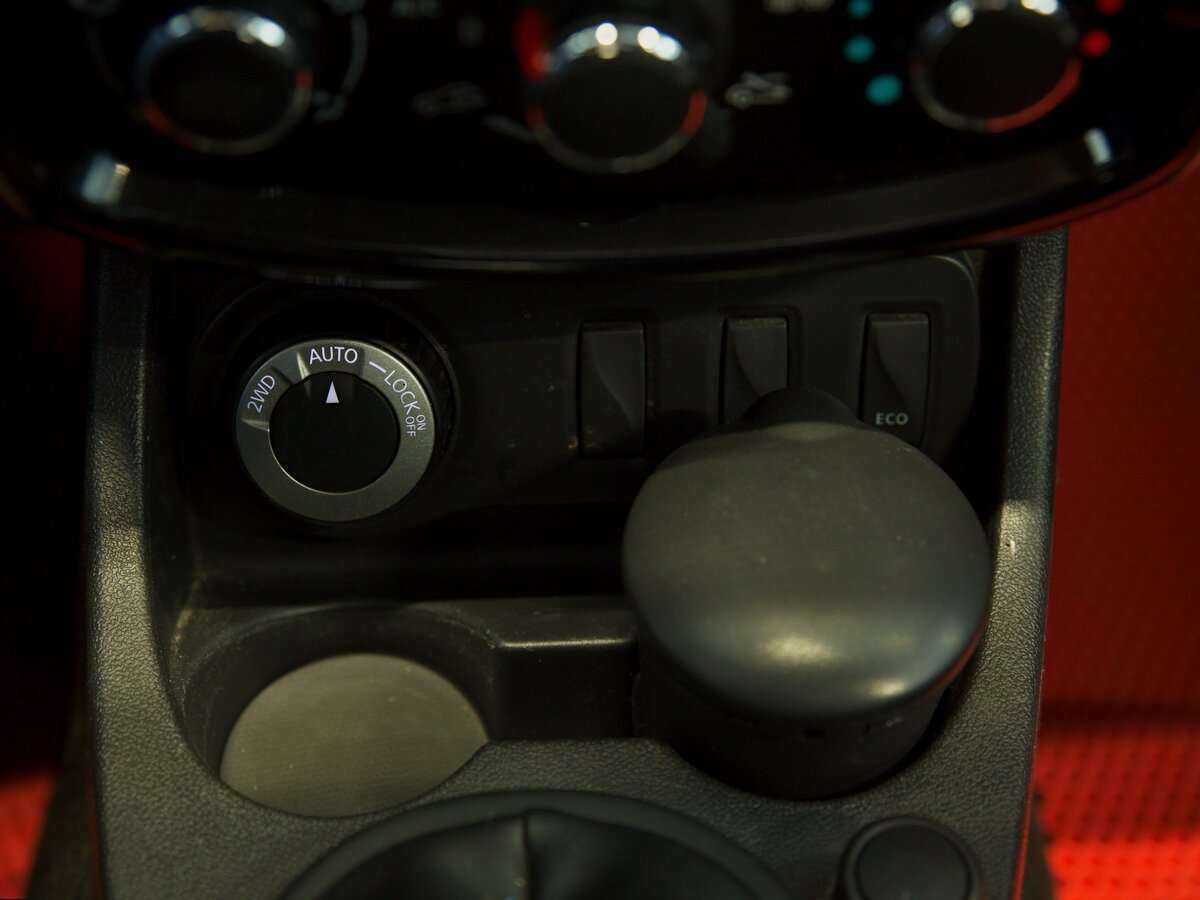 Ниссан Террано б/у, 2017, Автоматическая. Фото: #8