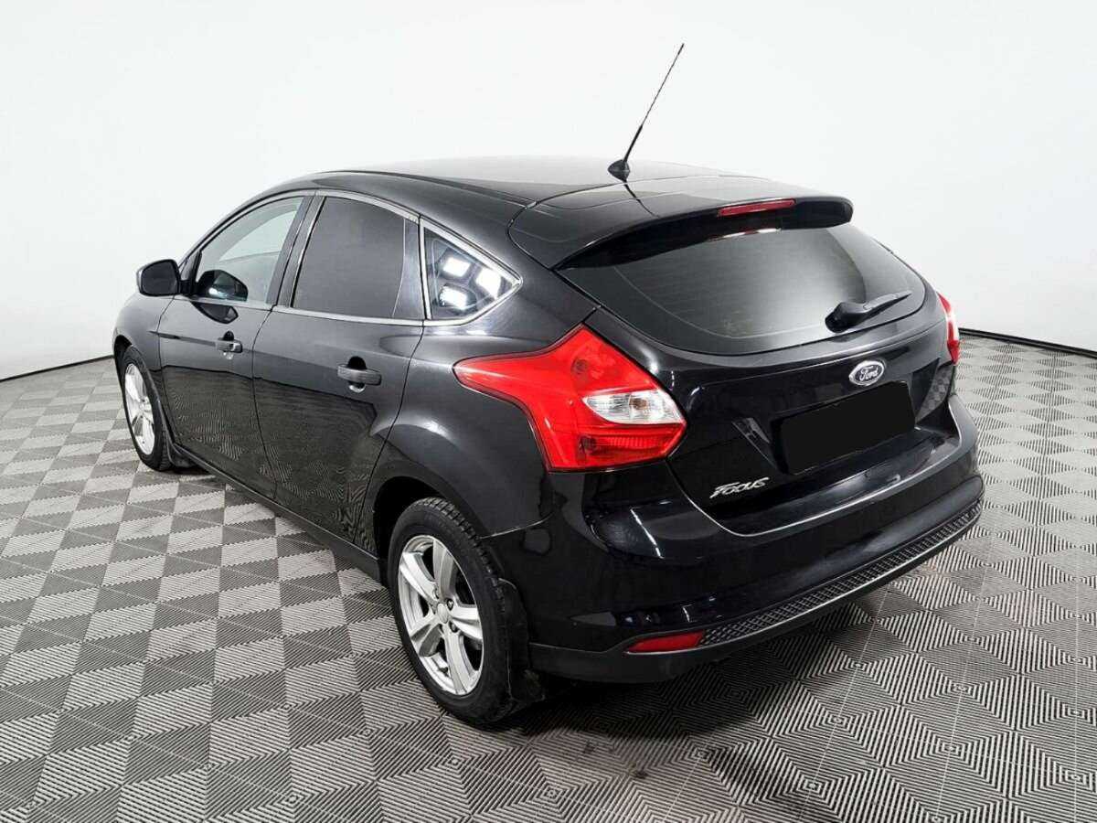 Форд Фокус б/у, 2012, Механическая. Фото: #5