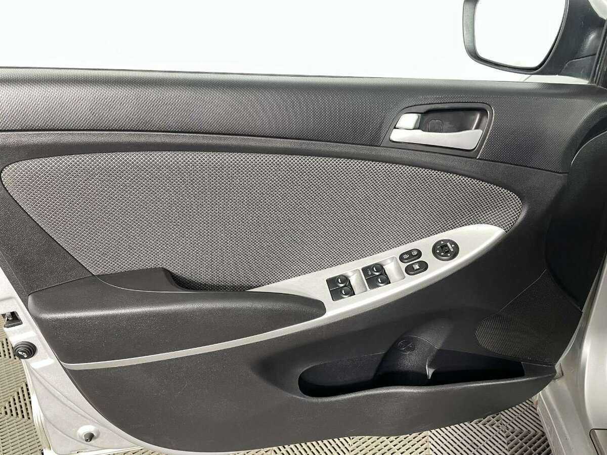 Хендай Солярис б/у, 2014, Механическая. Фото: #7