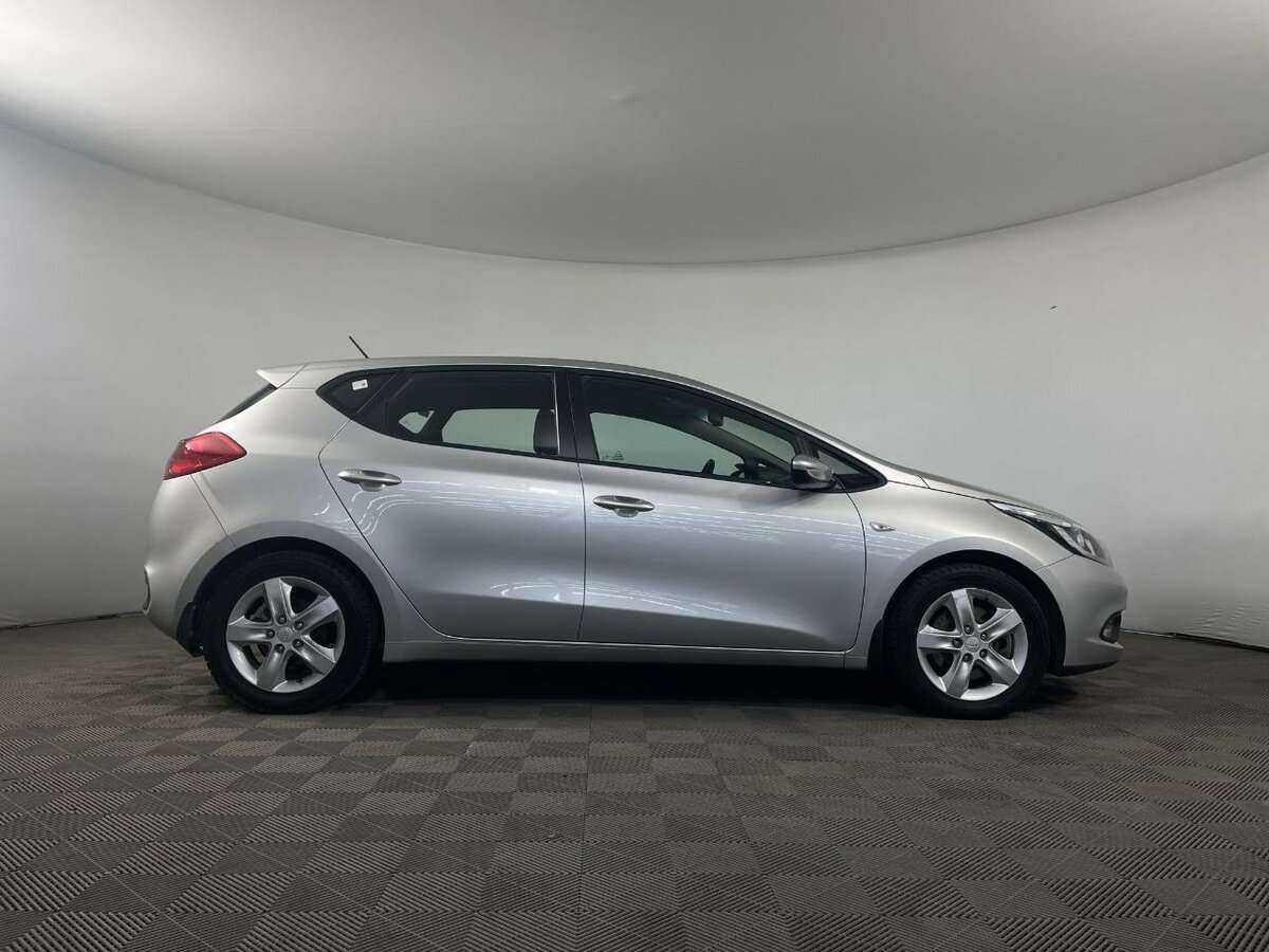 Киа Сид б/у, 2015, Автоматическая. Фото: #3