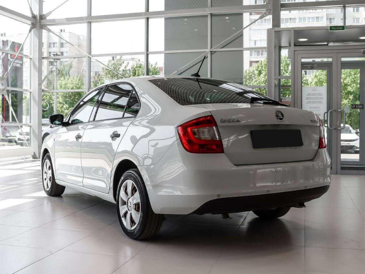 Шкода Рапид б/у, 2016, Автоматическая. Фото: #3