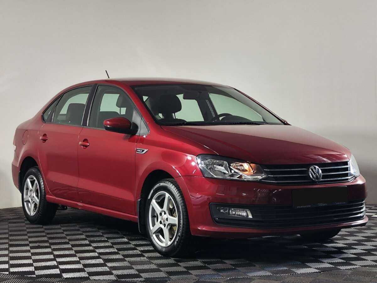 Фольксваген Поло б/у, 2018, Автоматическая. Фото: #1