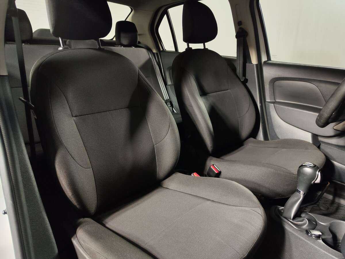 Рено Логан б/у, 2019, Автоматическая. Фото: #7