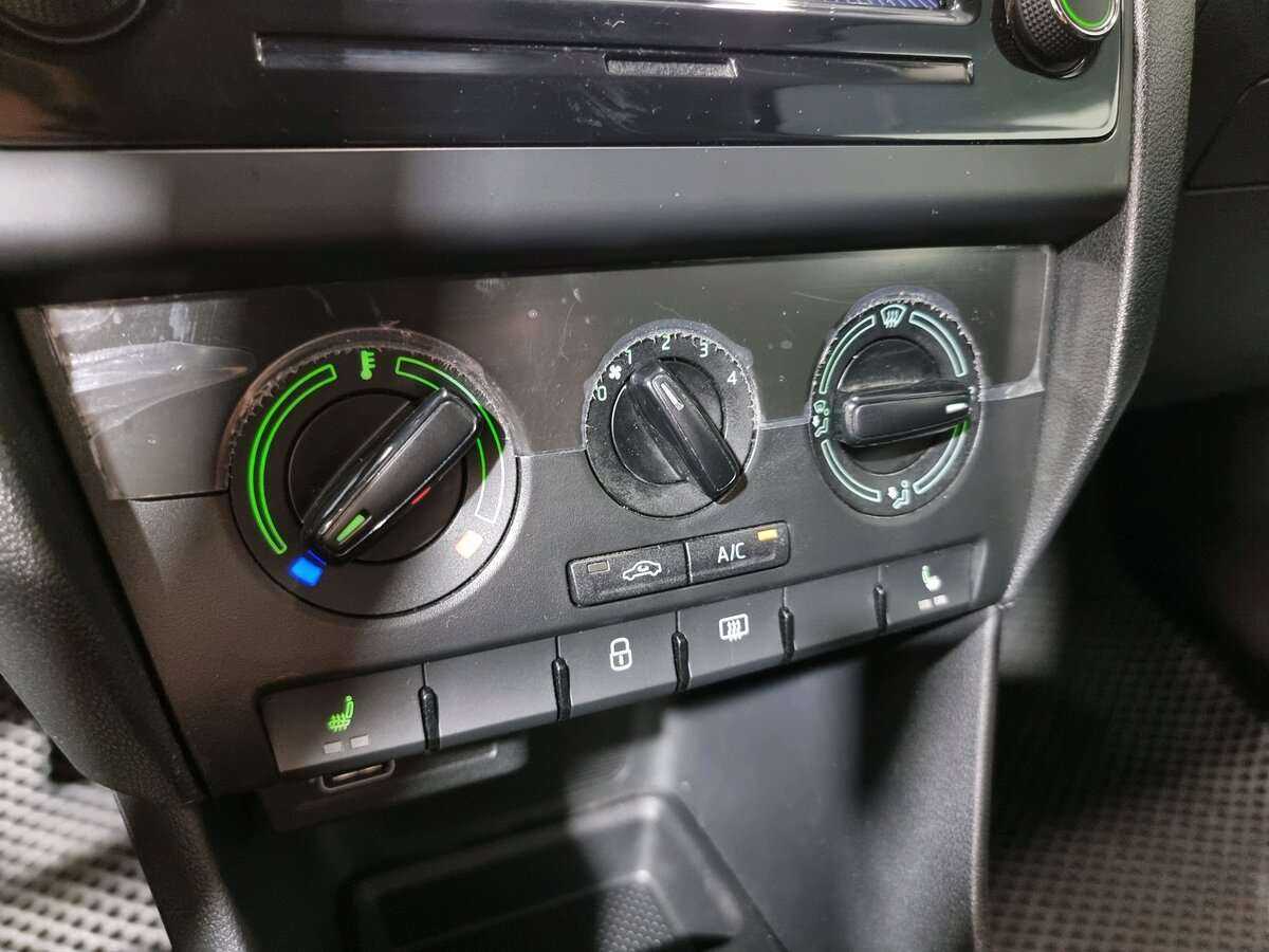 Шкода Рапид б/у, 2019, Механическая. Фото: #15