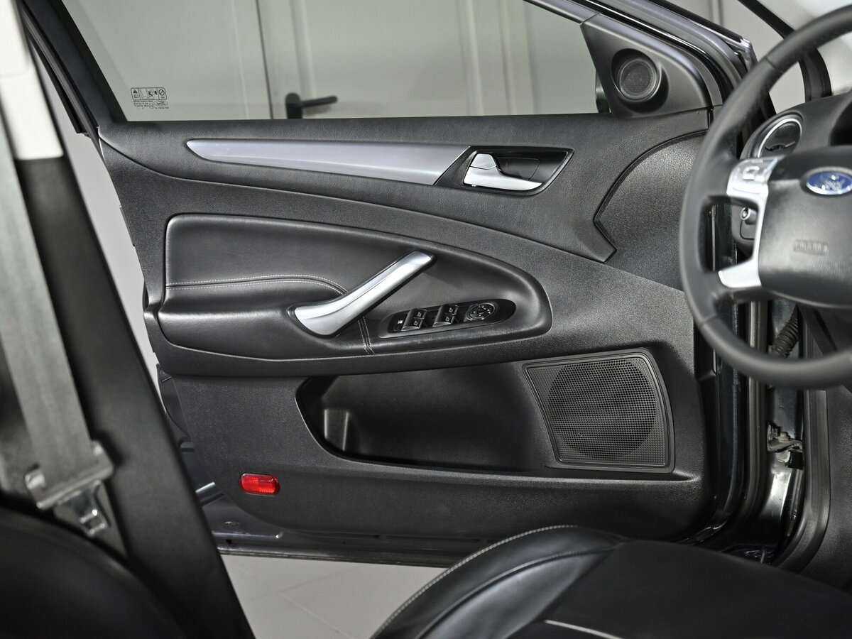 Форд Мондео б/у, 2012, Автоматическая. Фото: #4