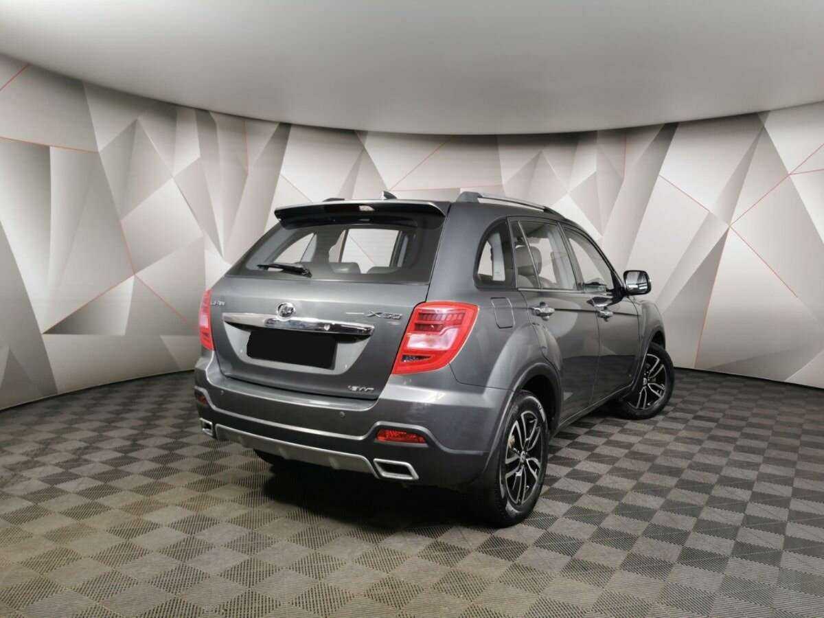 Лифан Икс60 б/у, 2017, Механическая. Фото: #1