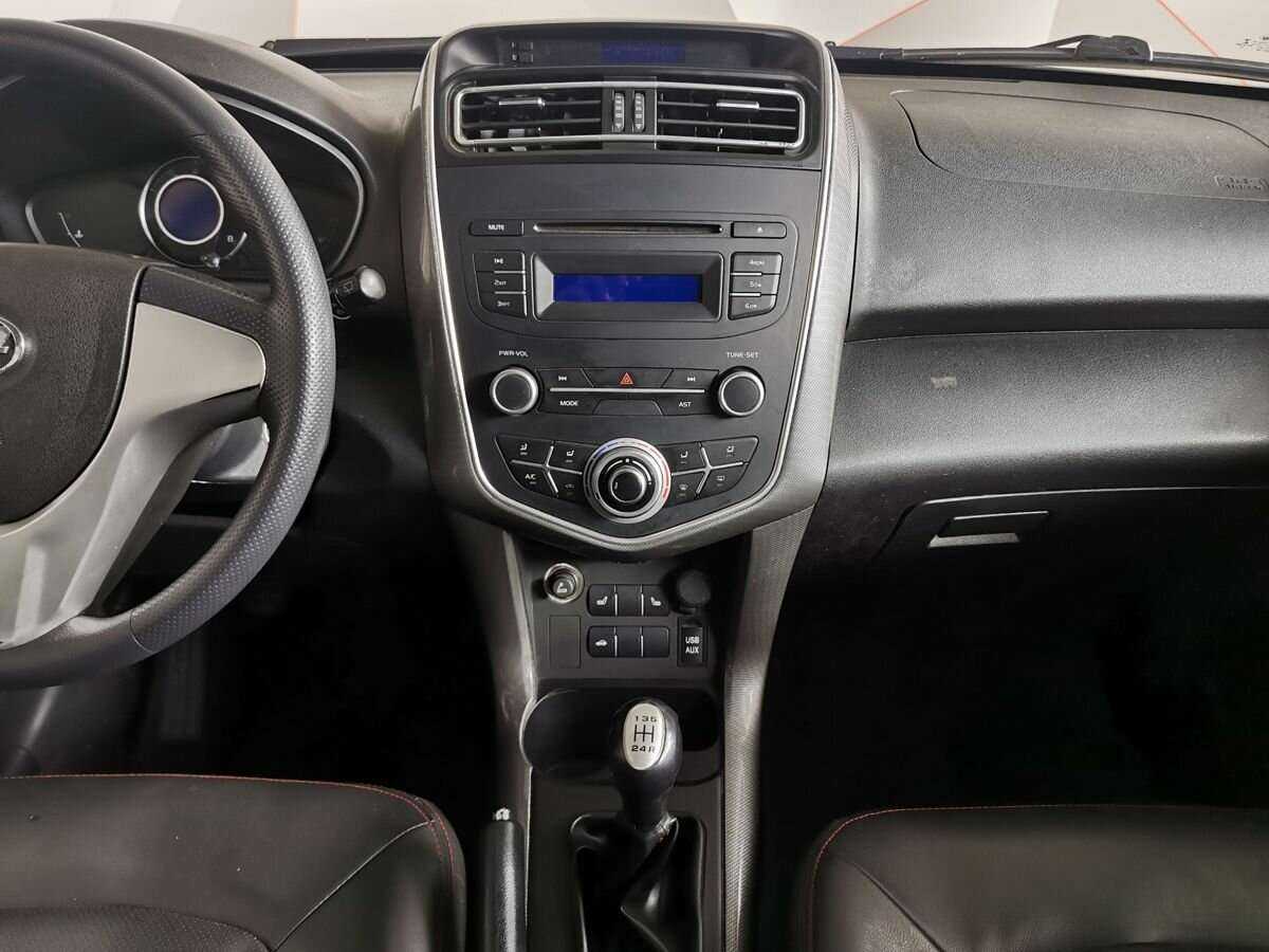 Лифан Икс60 б/у, 2017, Механическая. Фото: #10