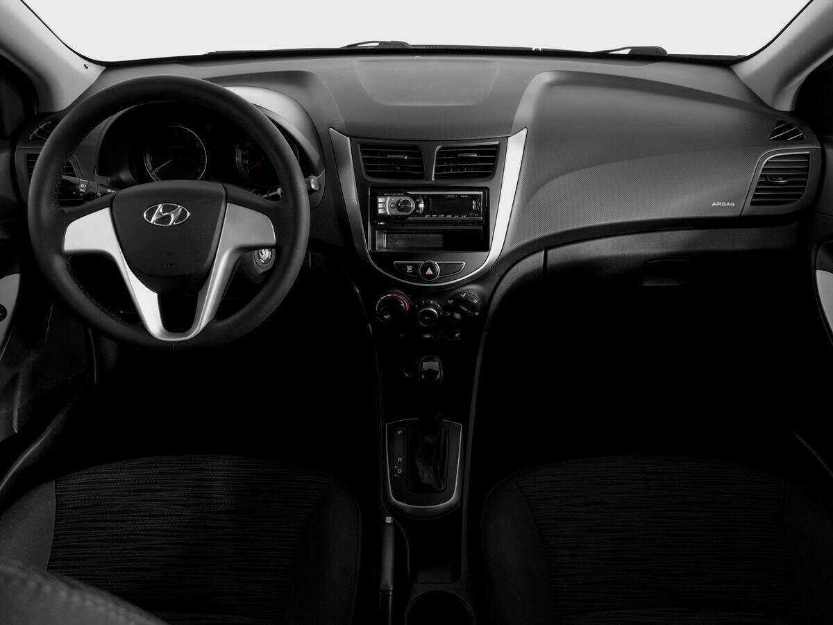 Хендай Солярис б/у, 2015, Автоматическая. Фото: #11