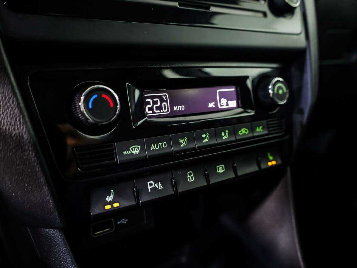 Шкода Рапид б/у, 2018, Роботизированная. Фото: #12