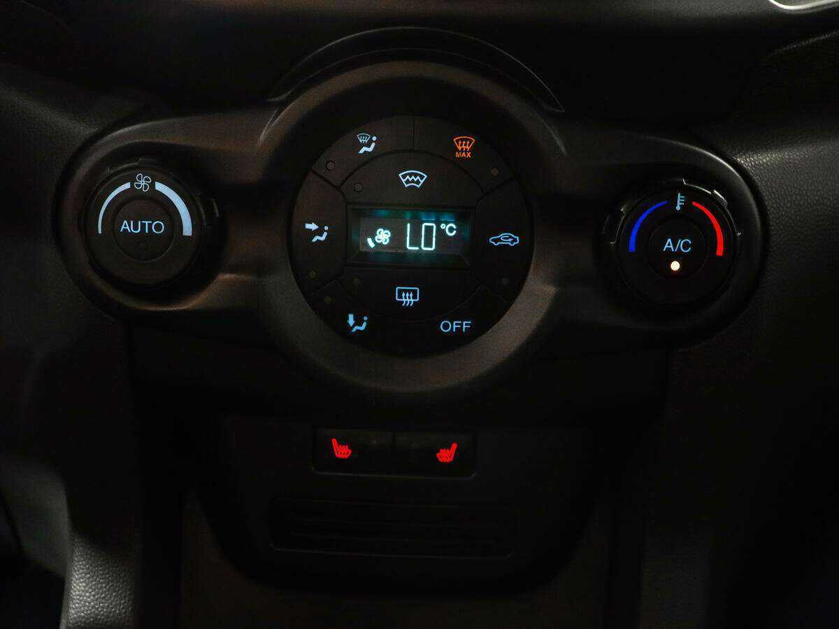 Форд ЭкоСпорт б/у, 2015, Роботизированная. Фото: #13