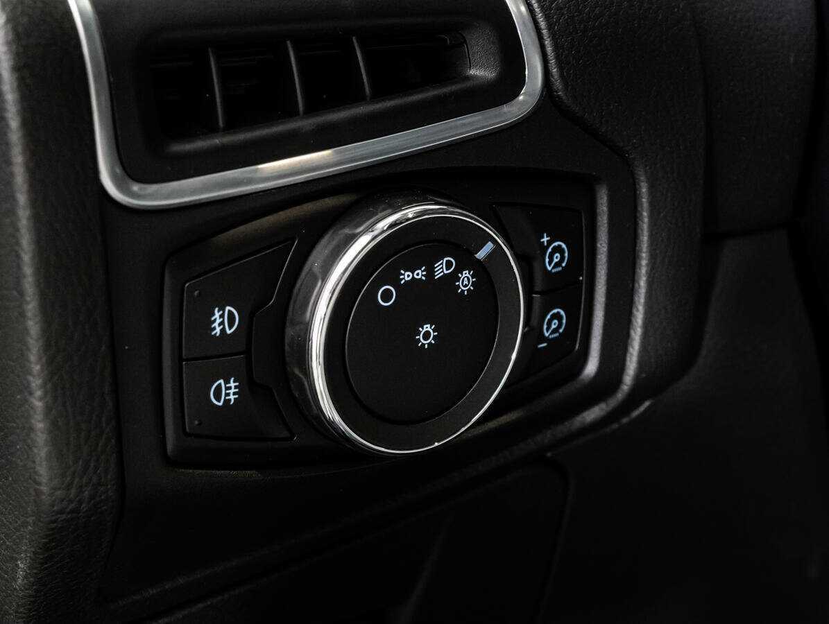 Форд Фокус б/у, 2012, Роботизированная. Фото: #12