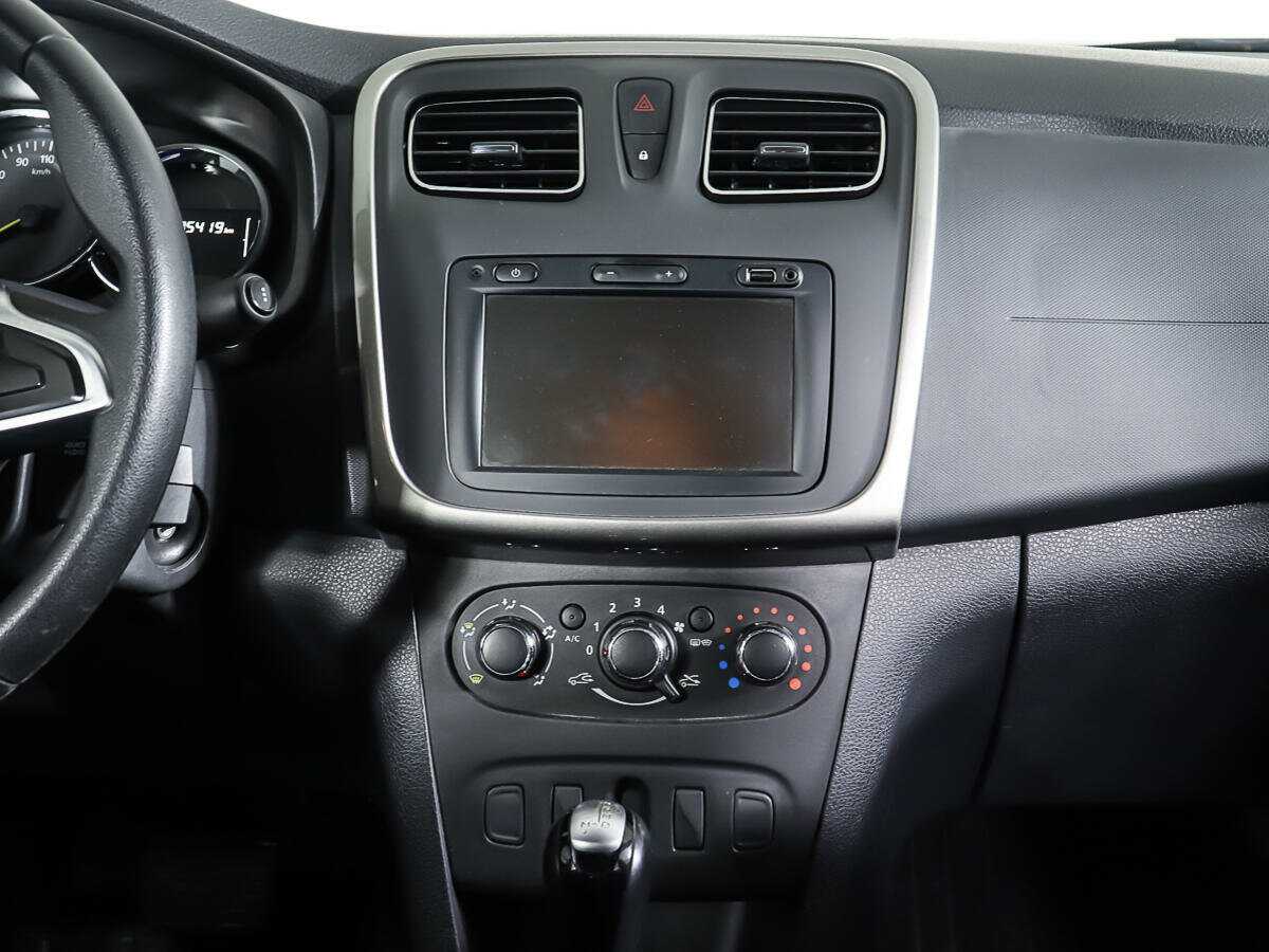 Рено Логан б/у, 2019, Автоматическая. Фото: #11