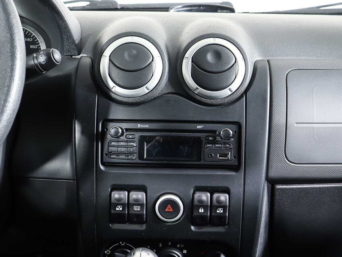 Лада (ВАЗ) Ларгус б/у, 2015, Механическая. Фото: #12