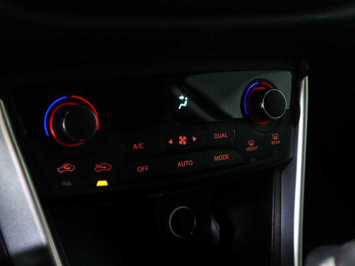 Сузуки С-Икс4 б/у, 2017, Автоматическая. Фото: #12