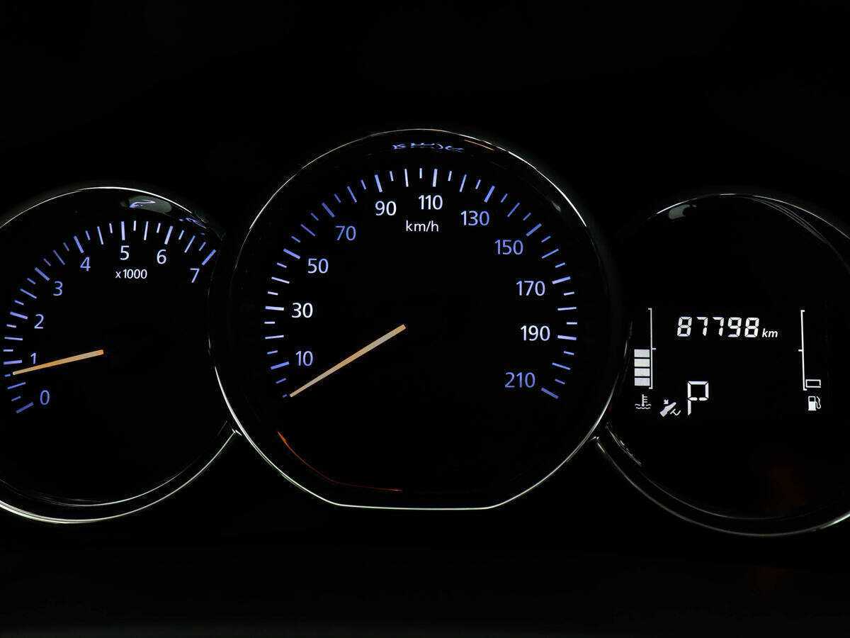 Рено Логан б/у, 2019, Автоматическая. Фото: #10