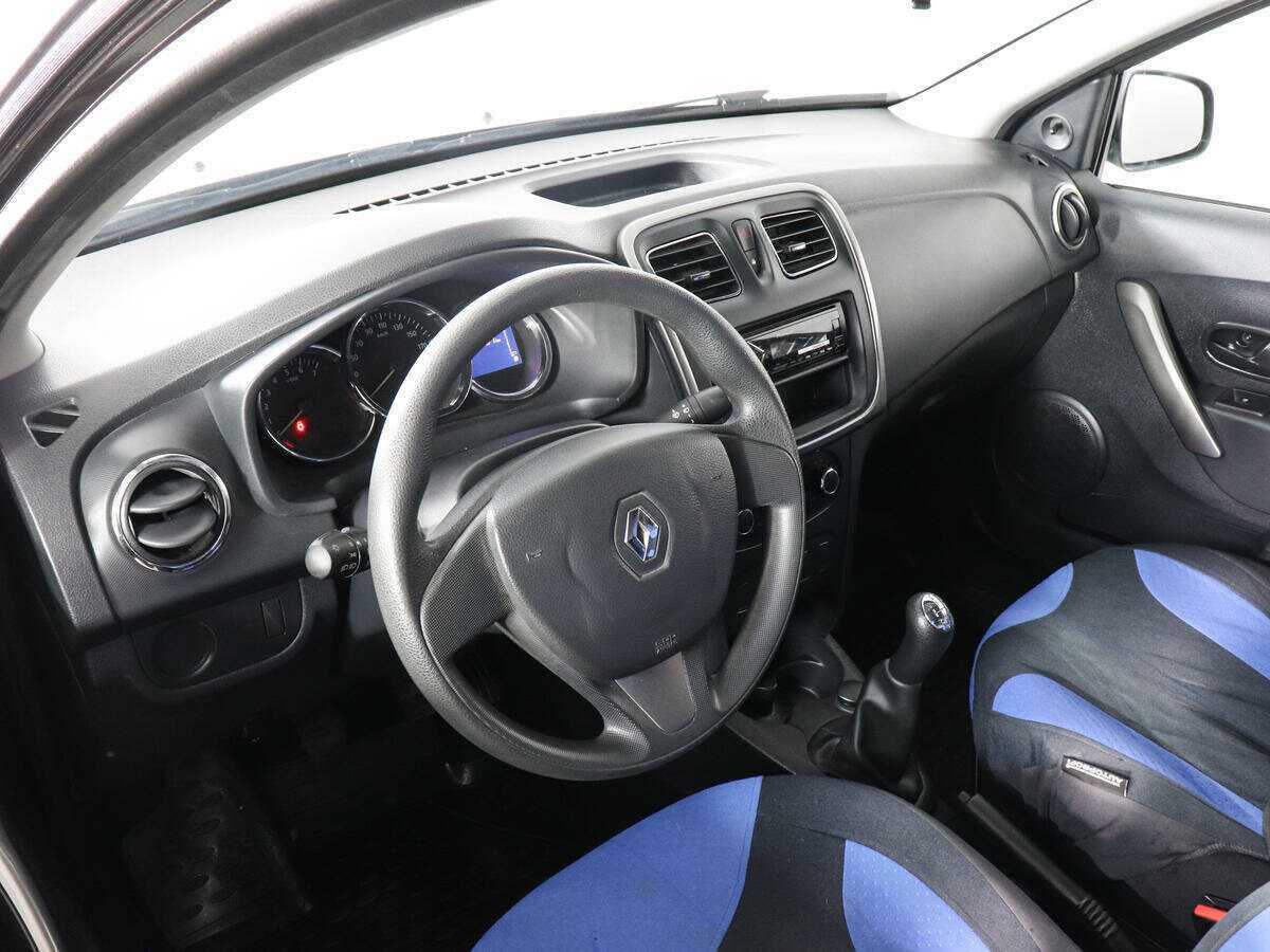 Рено Логан б/у, 2016, Механическая. Фото: #8