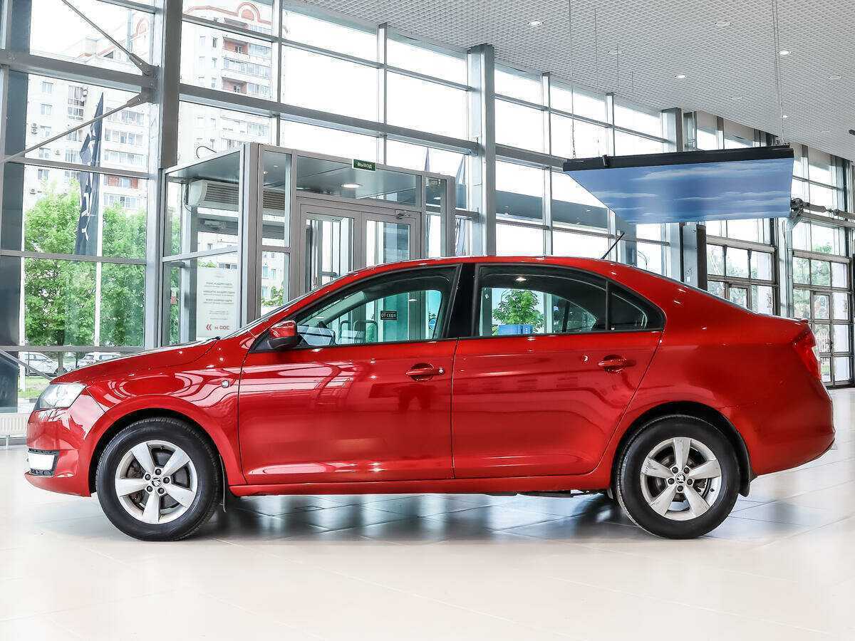 Шкода Рапид б/у, 2014, Роботизированная. Фото: #7