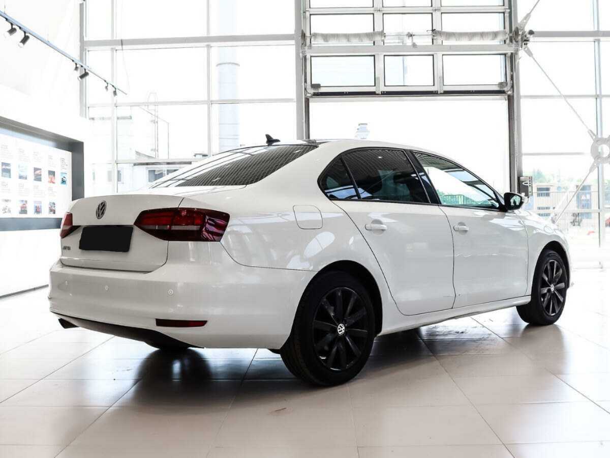 Фольксваген Джетта б/у, 2017, Автоматическая. Фото: #4