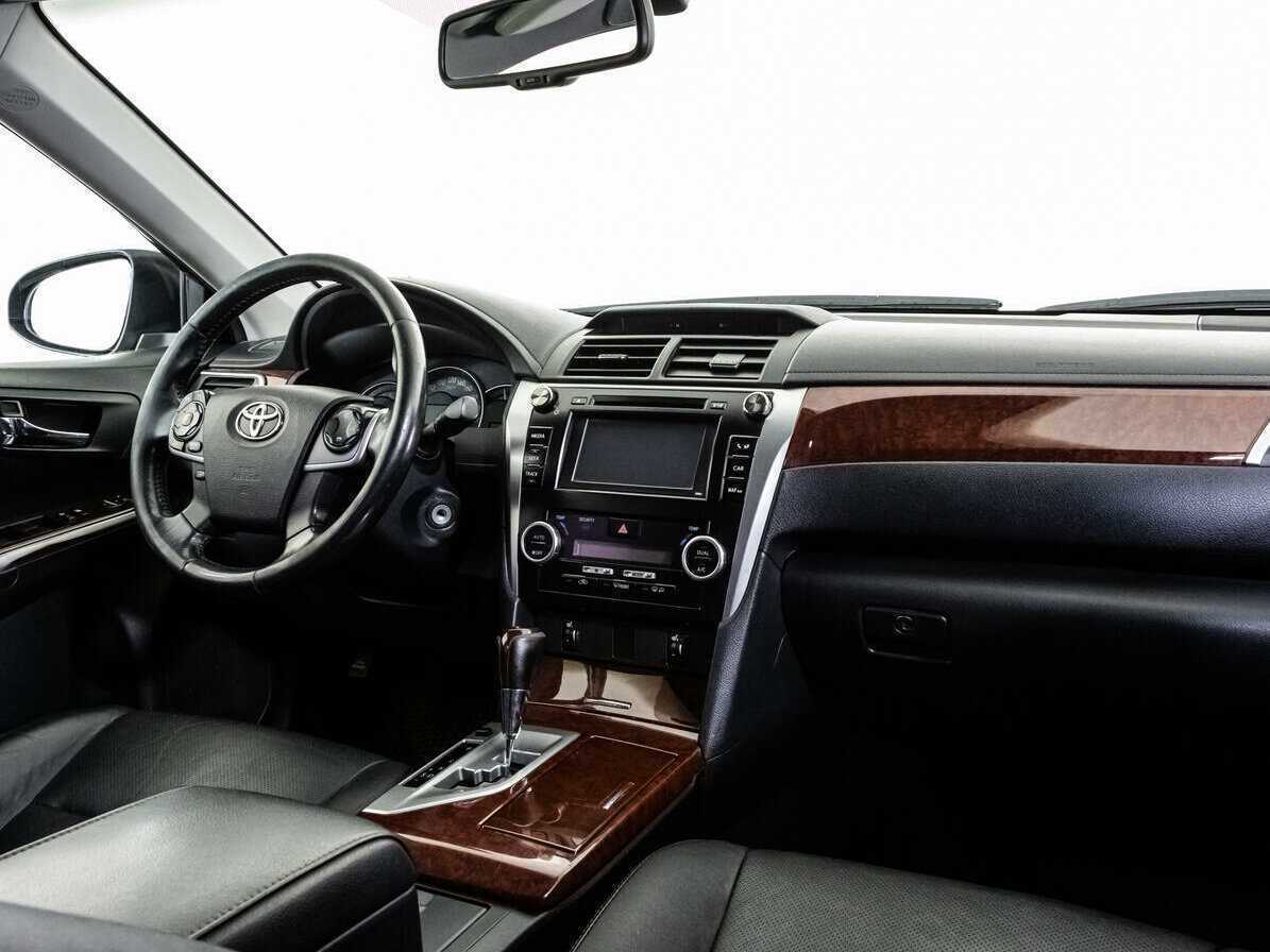 Тойота Камри б/у, 2014, Автоматическая. Фото: #6