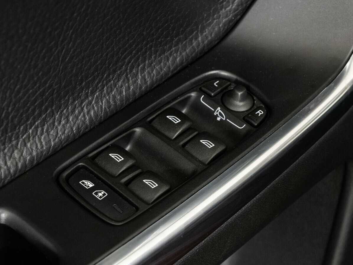 Вольво ИксЦ60 б/у, 2013, Автоматическая. Фото: #16