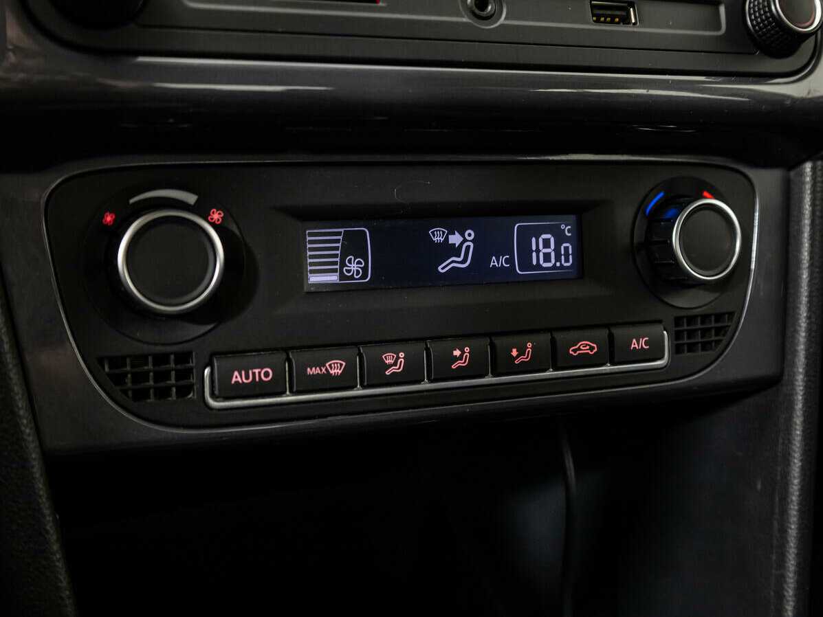 Фольксваген Поло б/у, 2018, Механическая. Фото: #14