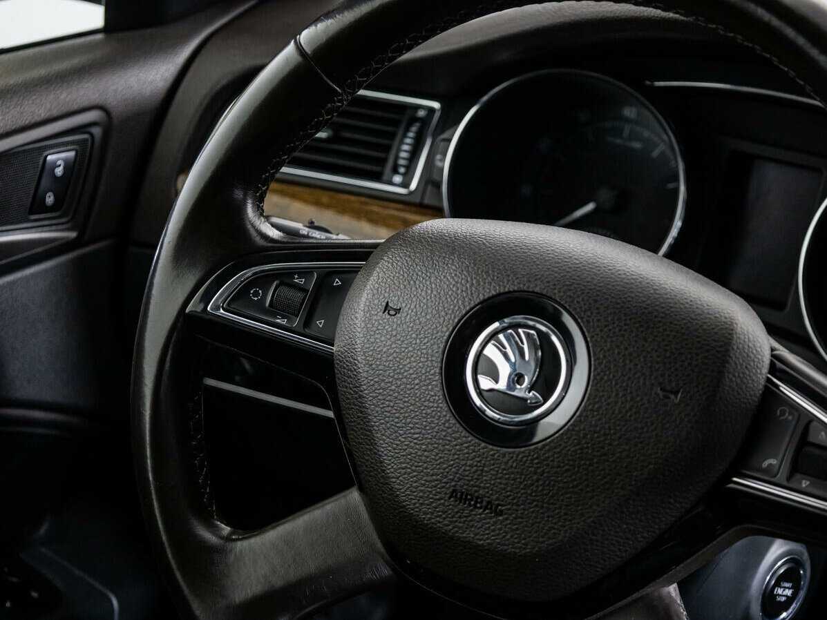 Шкода Суперб б/у, 2014, Роботизированная. Фото: #13