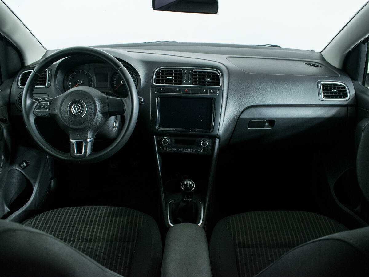 Фольксваген Поло б/у, 2014, Механическая. Фото: #11