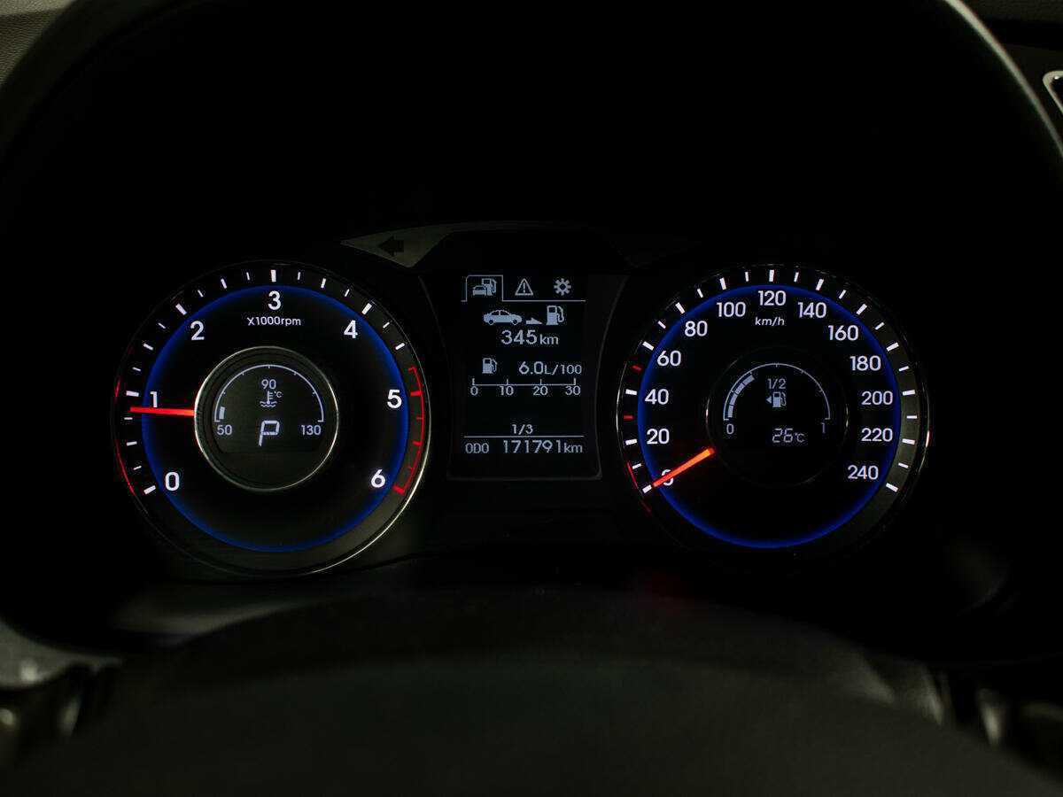 Хендай ай40 б/у, 2016, Роботизированная. Фото: #8