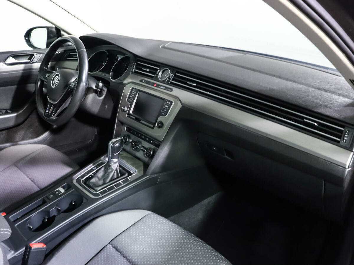 Фольксваген Пассат б/у, 2016, Роботизированная. Фото: #6