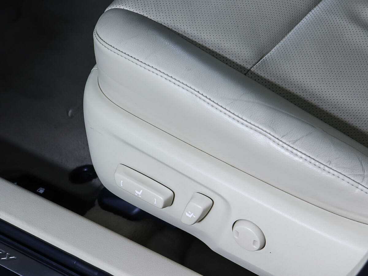 Тойота Камри б/у, 2015, Автоматическая. Фото: #15