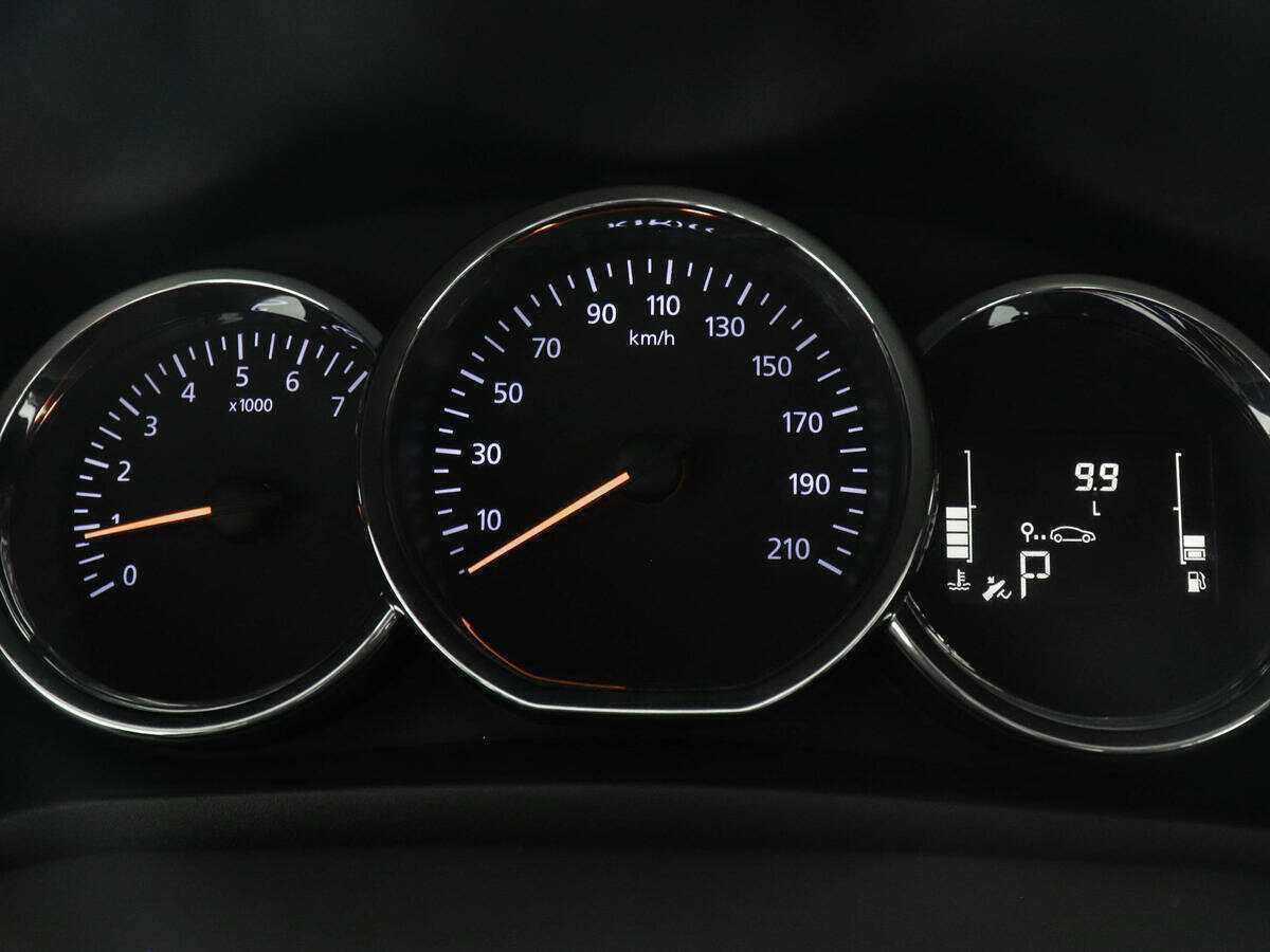 Рено Логан б/у, 2019, Автоматическая. Фото: #10