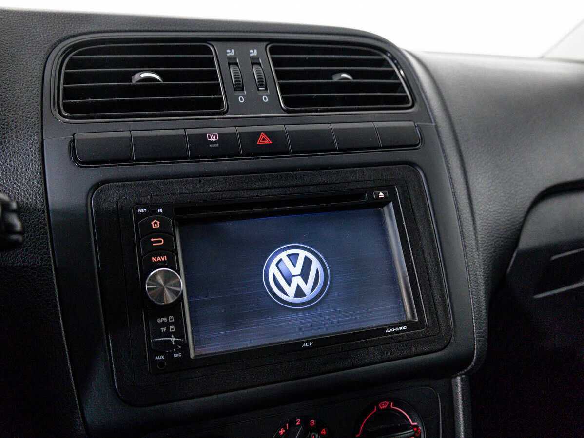 Фольксваген Поло б/у, 2015, Механическая. Фото: #16