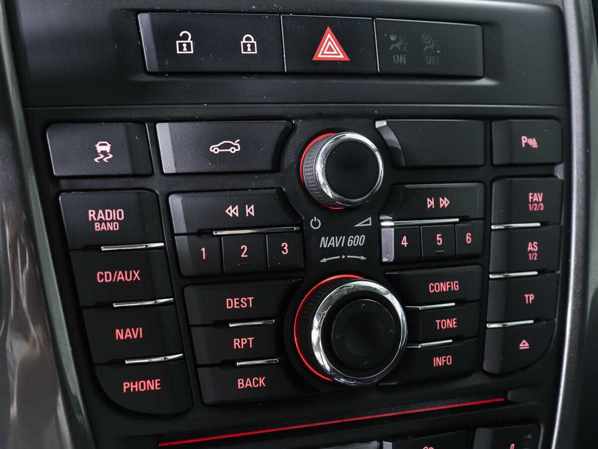 Опель Астра б/у, 2013, Автоматическая. Фото: #17