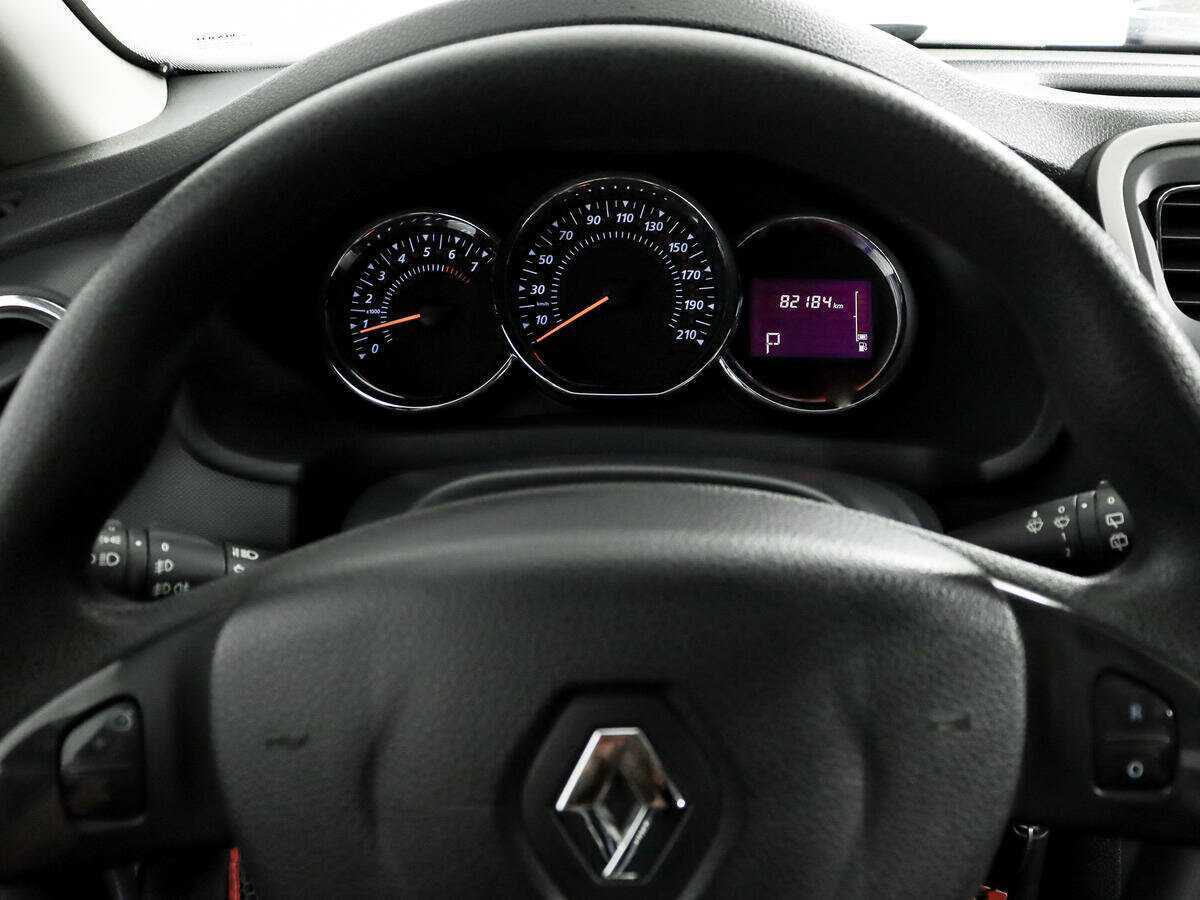 Рено Сандеро б/у, 2016, Автоматическая. Фото: #12