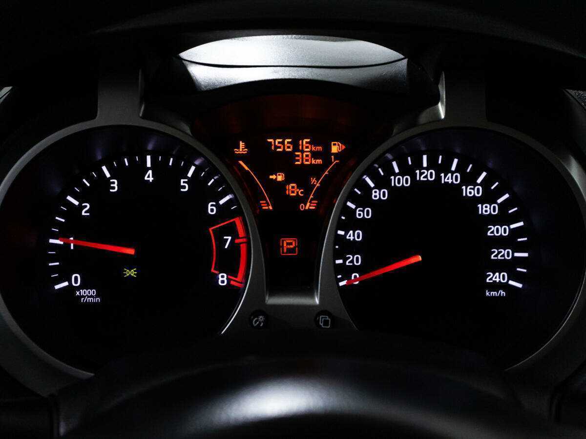 Ниссан Жук б/у, 2013, Вариатор. Фото: #11