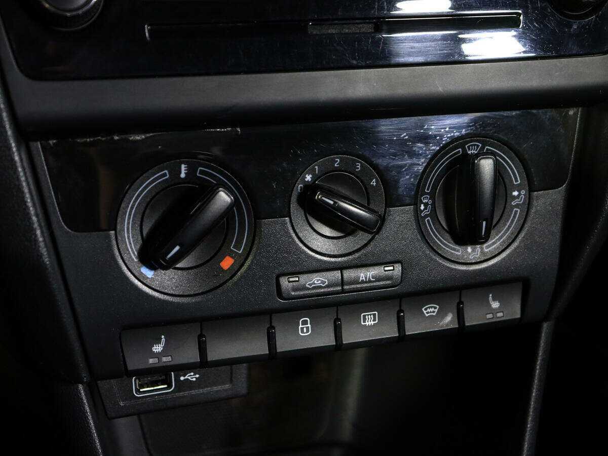 Шкода Рапид б/у, 2019, Механическая. Фото: #13