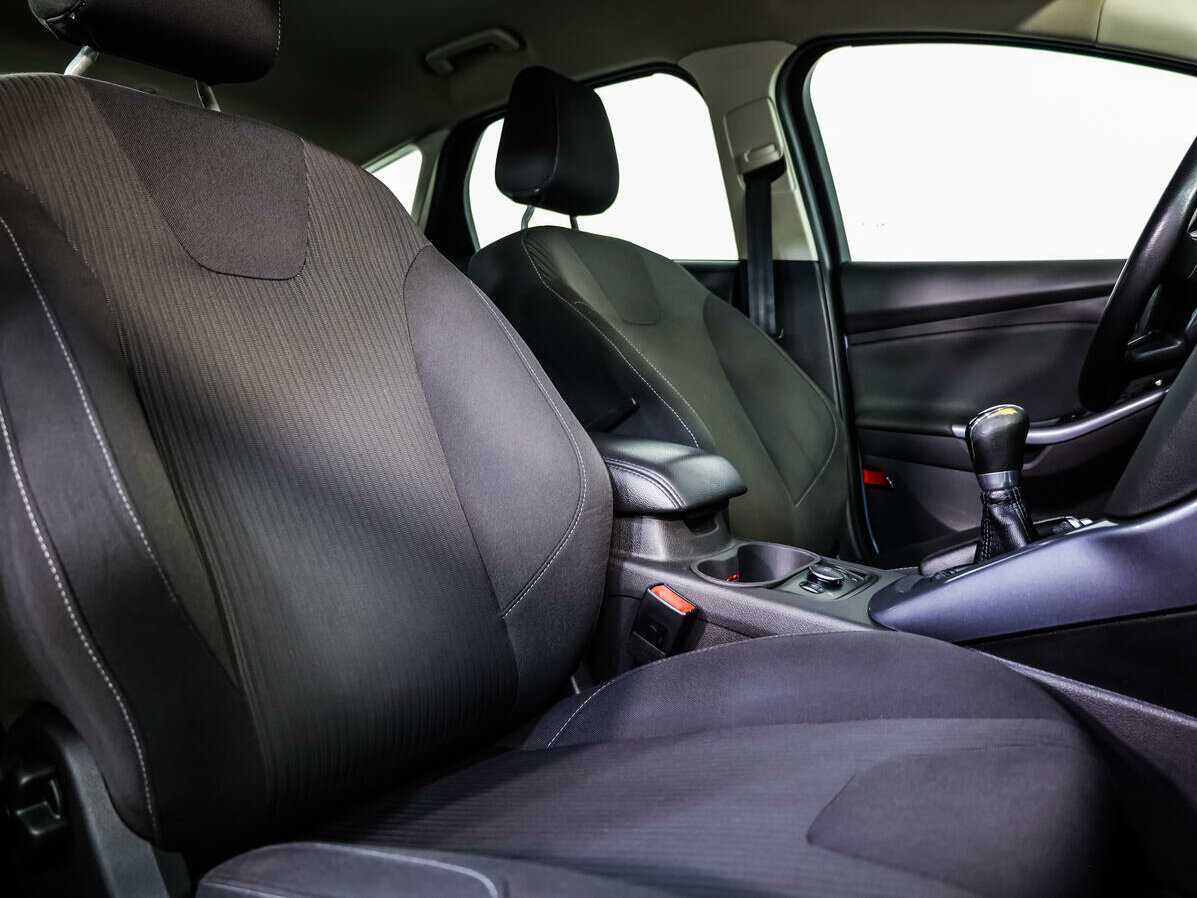 Форд Фокус б/у, 2013, Механическая. Фото: #10