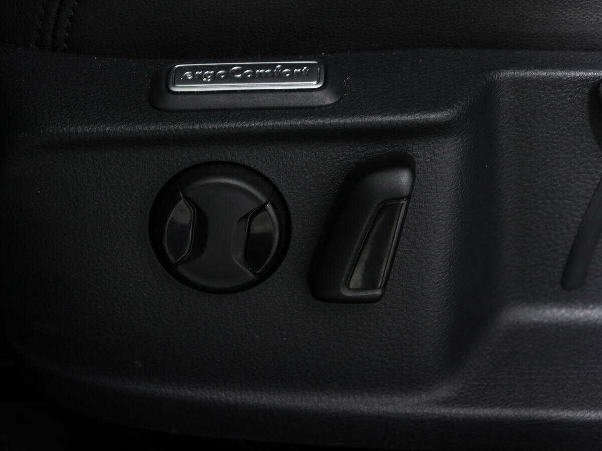 Фольксваген Пассат б/у, 2017, Роботизированная. Фото: #16