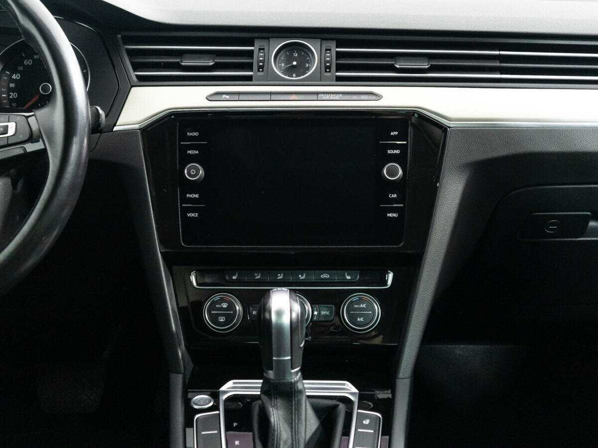 Фольксваген Пассат б/у, 2017, Роботизированная. Фото: #13