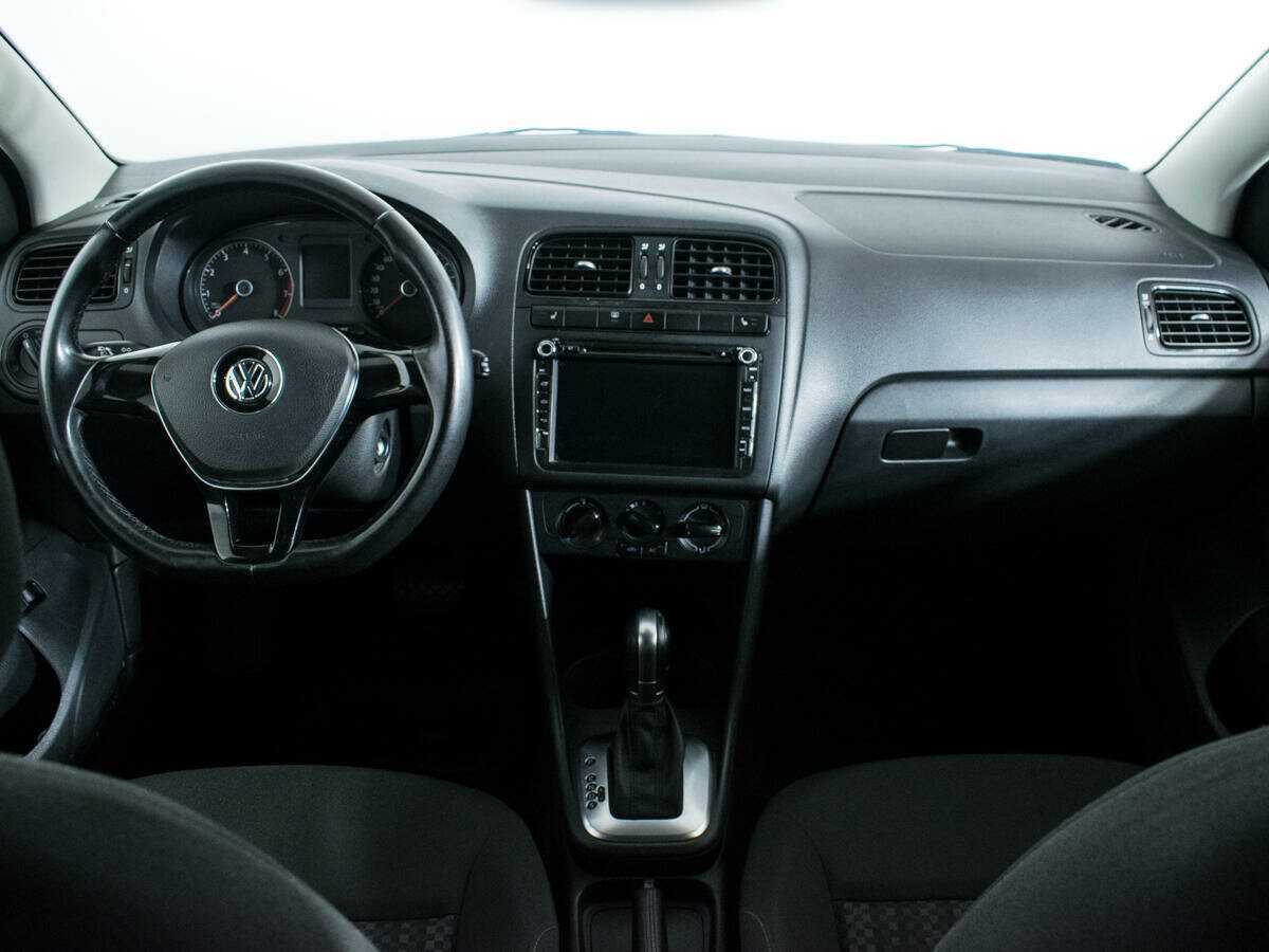 Фольксваген Поло б/у, 2016, Автоматическая. Фото: #11