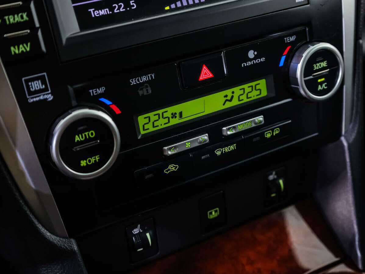 Тойота Камри б/у, 2013, Автоматическая. Фото: #13