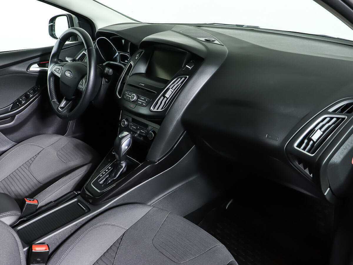 Форд Фокус б/у, 2016, Роботизированная. Фото: #7