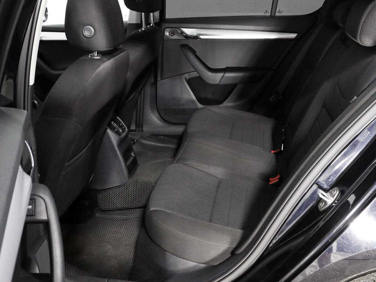 Шкода Октавия б/у, 2016, Роботизированная. Фото: #9