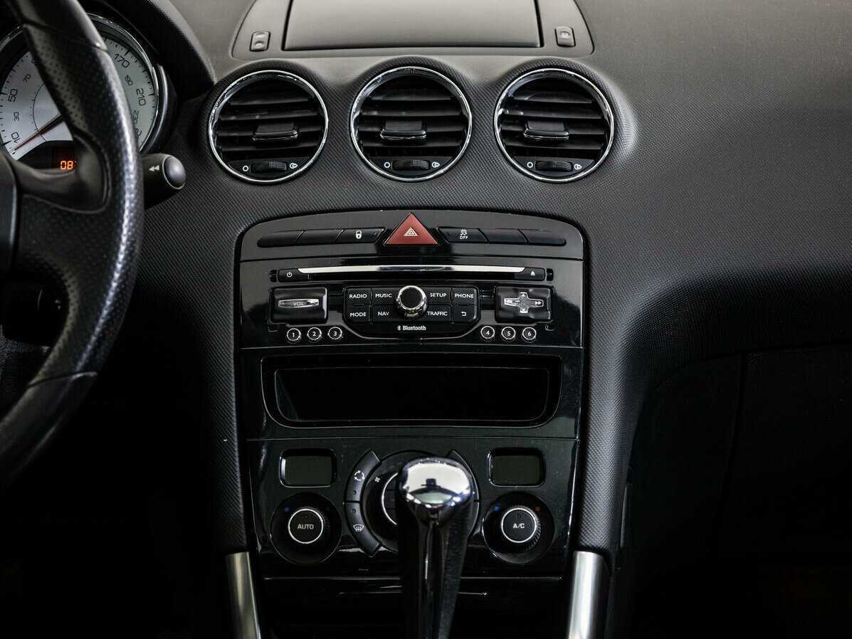 Пежо 308 б/у, 2013, Автоматическая. Фото: #13