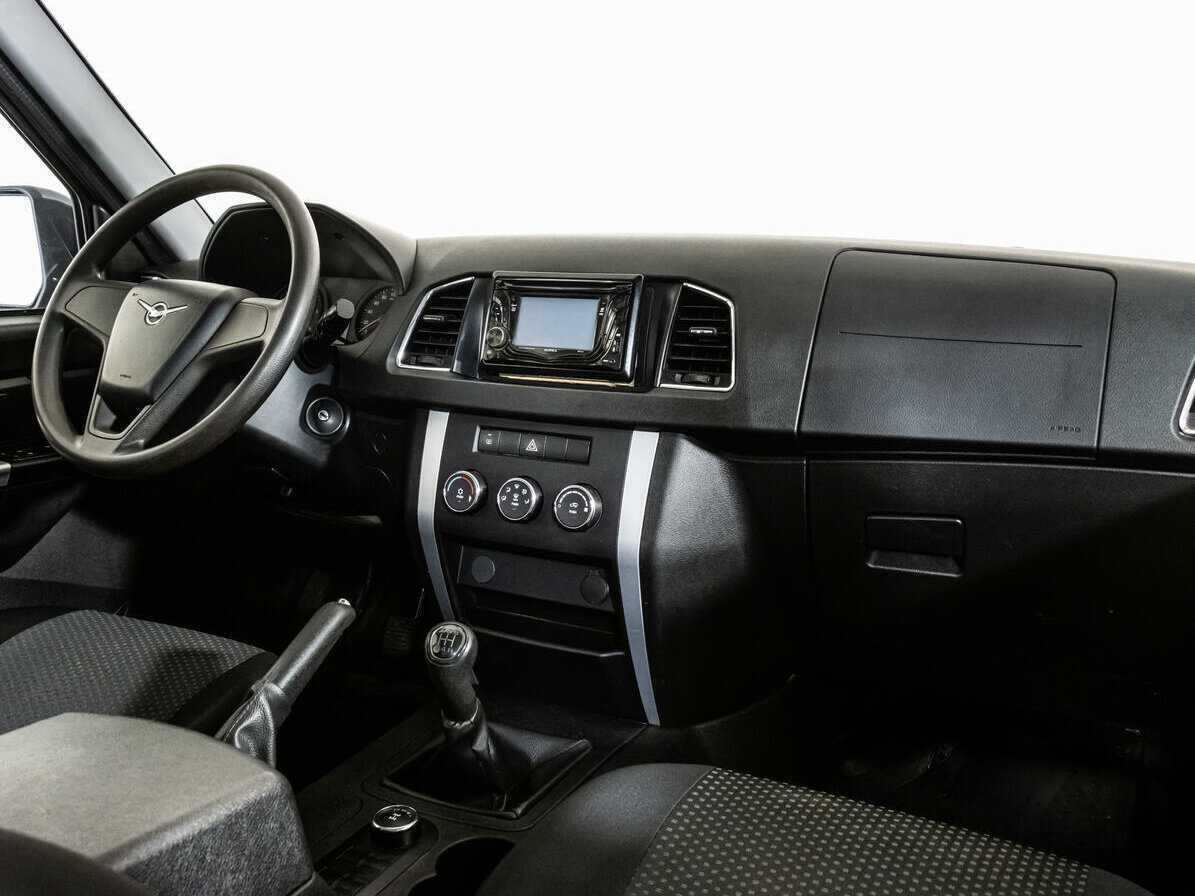 УАЗ Патриот б/у, 2017, Механическая. Фото: #6