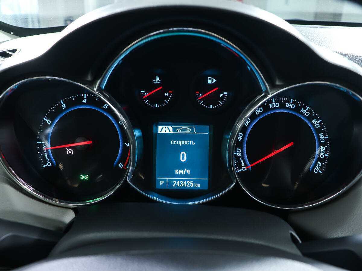 Шевроле Круз б/у, 2013, Автоматическая. Фото: #13