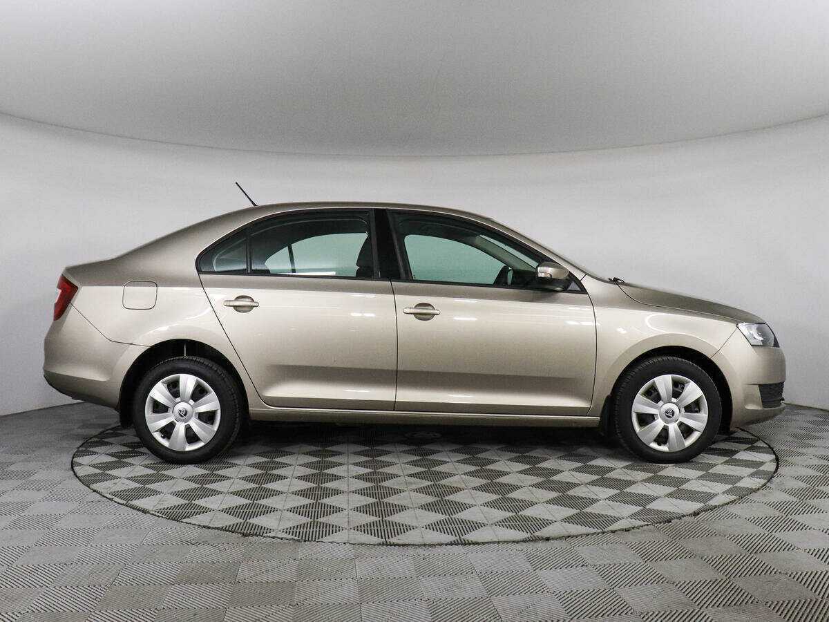 Шкода Рапид б/у, 2018, Автоматическая. Фото: #3