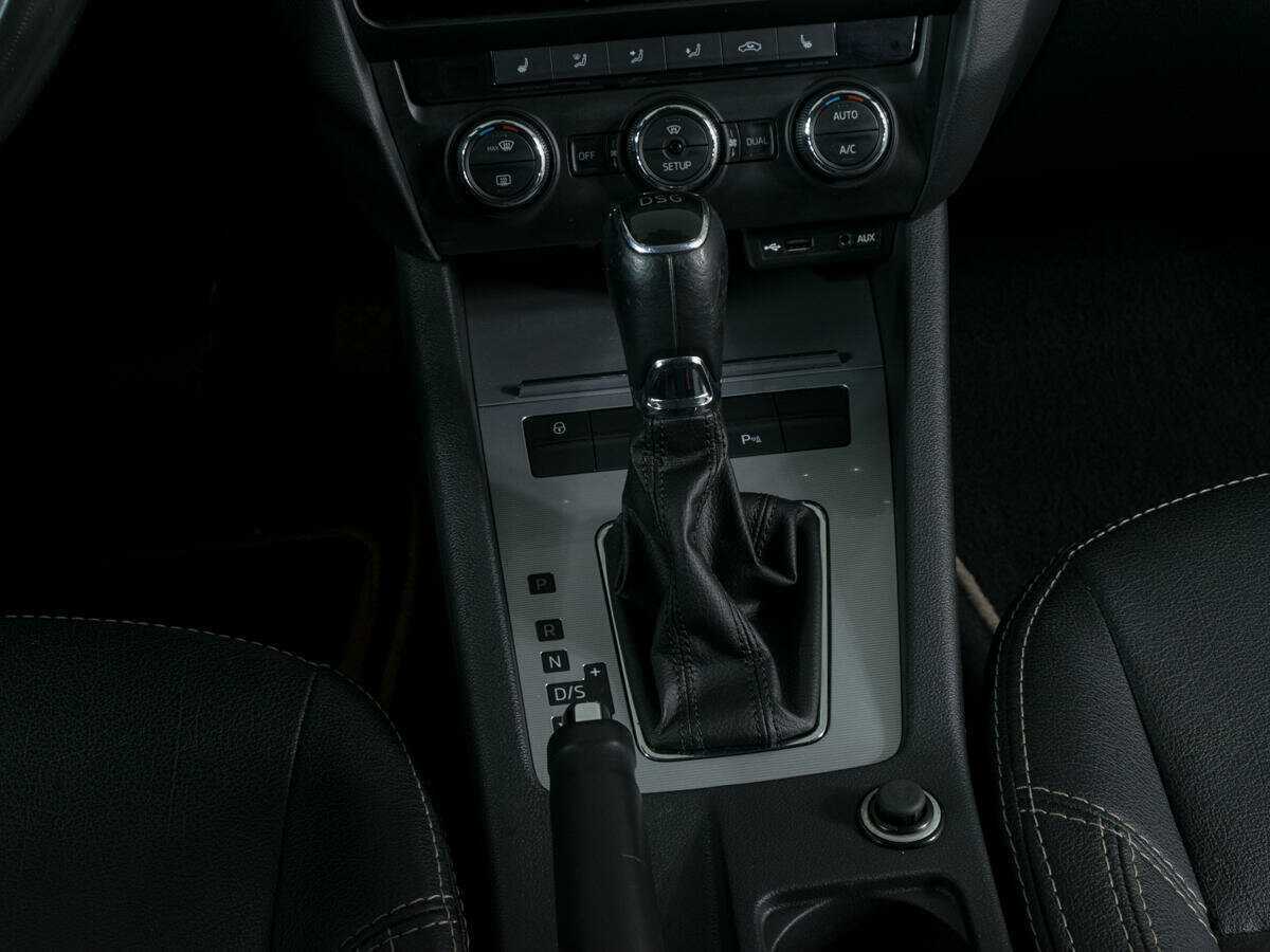 Шкода Октавия б/у, 2013, Роботизированная. Фото: #14